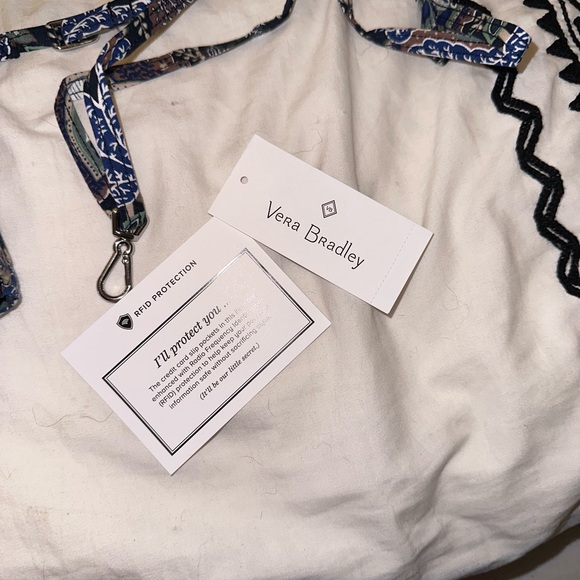 vera bradley wallet/crossbody - Picture 8 of 8